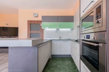 Фото номера Апартаменты Делюкс с 1 спальней Апарт-отели 1-st Line Izvora Sea View Apartments on Golden Sands г. Золотые Пески 7