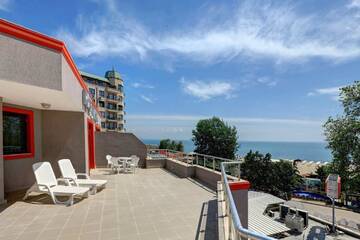 Фото номера Апартаменты Делюкс с 1 спальней Апарт-отели 1-st Line Izvora Sea View Apartments on Golden Sands г. Золотые Пески 5
