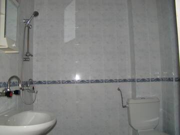 Фото номера Трехместный номер Гостевой дом Guest House Andi г. Золотые Пески 2