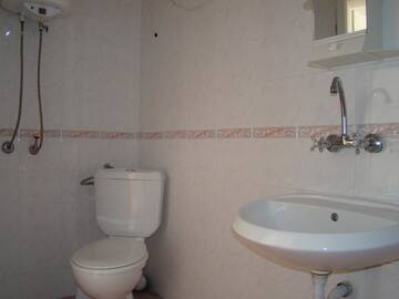 Фото номера Четырехместный номер Гостевой дом Guest House Andi г. Золотые Пески 3