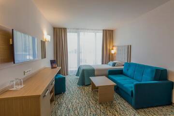 Фото номера Семейный номер с балконом Отель Astoria Mare All Inclusive г. Золотые Пески 5