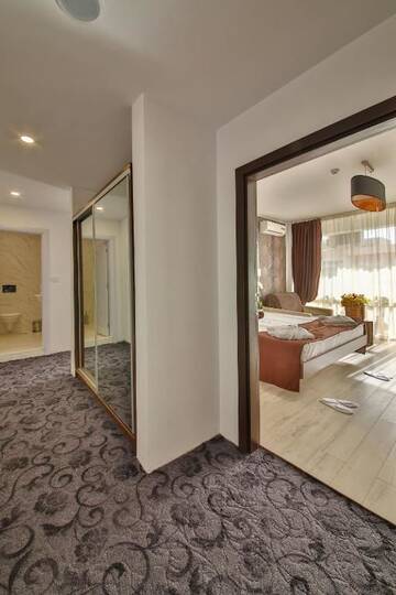 Фото номера Two-Bedroom Deluxe Suite with Balcony Отель Prestige Deluxe Hotel Aquapark Club- All inclusive г. Золотые Пески 2