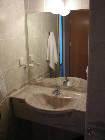 Фото номера Люкс с балконом (4 взрослых) Отель Kamchia Park Hotel - All Inclusive г. Золотые Пески 5