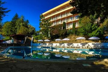 Фото Отель Vezhen Hotel - Free Parking г. Золотые Пески 2