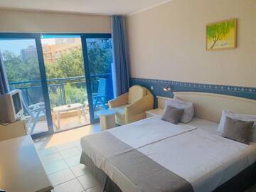 Фото номера Двухместный номер с 1 кроватью Отель Aphrodite Hotel г. Золотые Пески 9