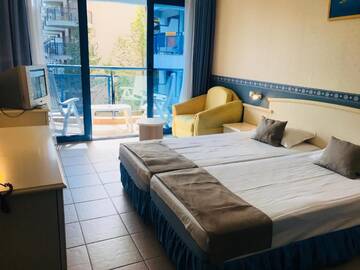 Фото номера Двухместный номер с 1 кроватью Отель Aphrodite Hotel г. Золотые Пески 15