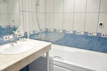 Фото номера Двухместный номер с 1 кроватью Отель Aphrodite Hotel г. Золотые Пески 7