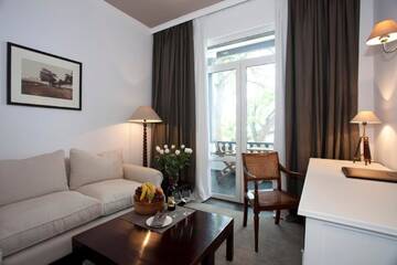 Фото номера Люкс с 1 спальней и видом на парк - 3 этаж Отель Oasis Boutique Hotel, Riviera Holiday Club г. Золотые Пески 2