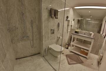 Фото номера Двухместный номер с 1 кроватью, вид на парк Отель Oasis Boutique Hotel, Riviera Holiday Club г. Золотые Пески 6