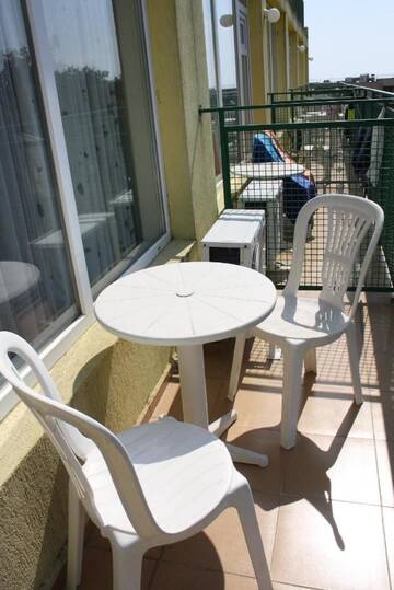 Фото номера Двухместный номер с 1 кроватью (для 2 взрослых) Отель Sunny Varshava Hotel г. Золотые Пески 6