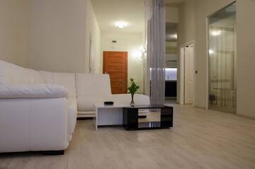 Фото номера Роскошные апартаменты Апарт-отели Paradise Green Park г. Золотые Пески 8