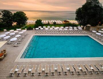 Фото Отель Grifid Vistamar Hotel - 24 Hours Ultra All inclusive г. Золотые Пески 1