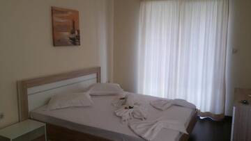 Фото номера Номер-студио (для 2 взрослых и 1 ребенка) Апарт-отели Bendita Mare Aparthotel г. Золотые Пески 13