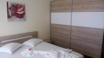 Фото номера Номер-студио (для 2 взрослых и 1 ребенка) Апарт-отели Bendita Mare Aparthotel г. Золотые Пески 11