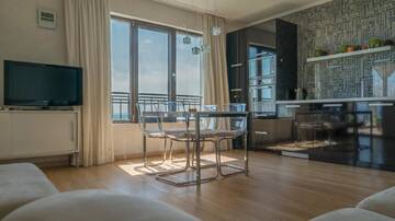 Фото номера Апартаменты с 2 спальнями (для 6 взрослых) Апарт-отели Bendita Mare Aparthotel г. Золотые Пески 8