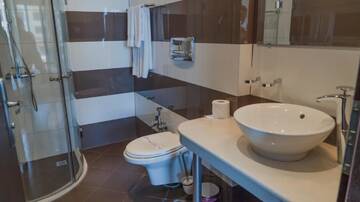 Фото номера Апартаменты с 2 спальнями (для 6 взрослых) Апарт-отели Bendita Mare Aparthotel г. Золотые Пески 7