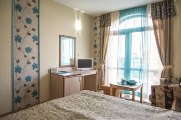 Фото номера Двухместный номер с 1 кроватью Отель Hotel Toro Negro г. Золотые Пески 11