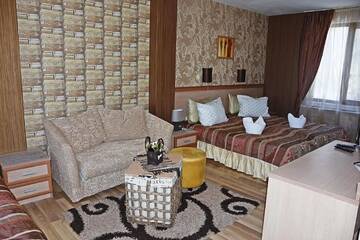 Фото номера Двухуровневые апартаменты с террасой с видом на море Отель Hotel Toro Negro г. Золотые Пески 8