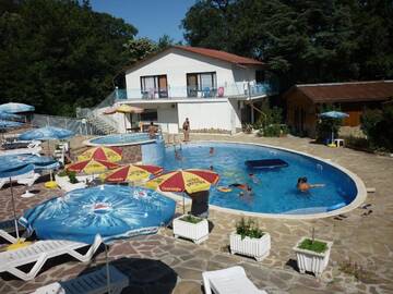 Фото Дома для отпуска Oasis Villas г. Золотые Пески 3
