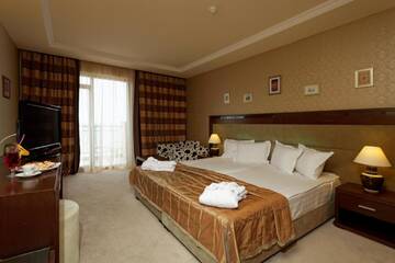 Фото Отель Hotel Admiral г. Золотые Пески 5